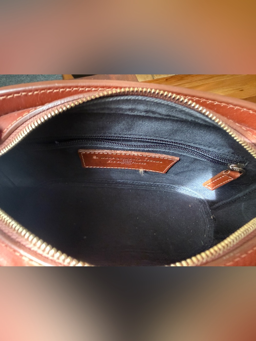 Sézane Victor Bag in Heritage Leather - Picture 5 of 8
